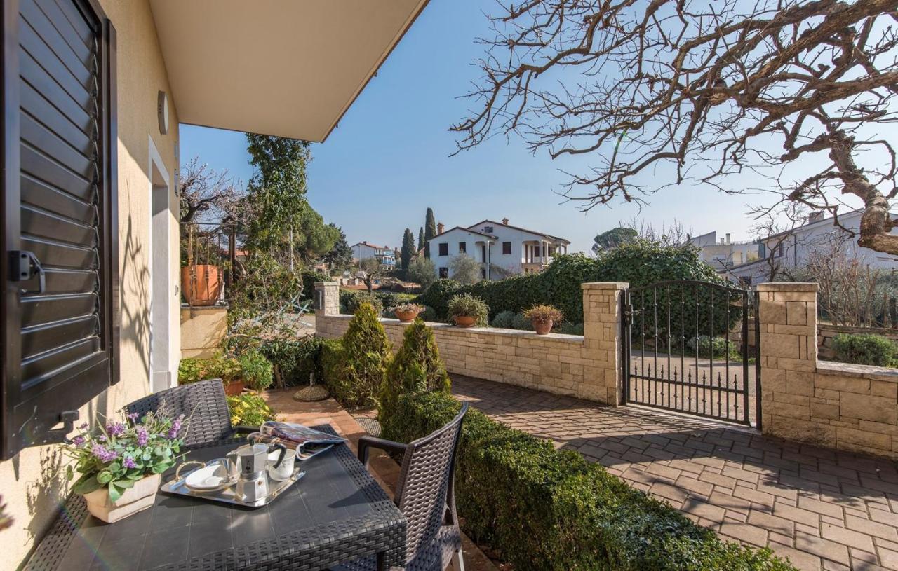 Apartment Complex Orzan Lovrecica Exterior photo